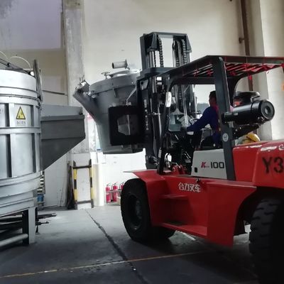 Προσαρμοσμένα μεταλλικά μπουκάλια μεταφοράς, ανθεκτικά στη θερμότητα, βελτιώνουν την παραγωγή.