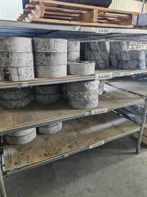 Αντιοξειδωτικό γκράφιτο 90×950mm για το λιώσιμο αλουμίνιο και τη χρήση σε σκληρό φούρνο