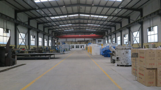 Μηχανή αποκαύσης αλουμινίου τάσης 380V 50Hz με ανθεκτική διάρκεια ζωής επένδυσης πλυντηρίου 18 μήνες για επεξεργασία λιπαντικού αλουμινίου