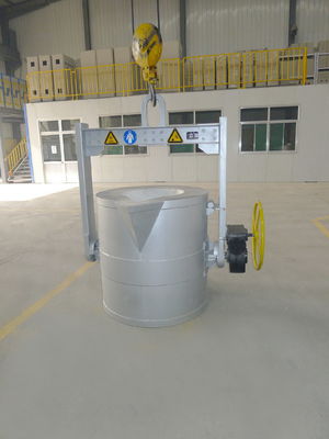 600KG χυτήριο που χύνει τη λειωμένη Forklift κουταλών μεταφοράς αργιλίου κρεμάστρα γερανών βάσεων