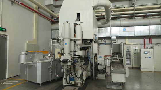 Φούρνος εκμετάλλευσης αργιλίου τύπων 3500kg πιάτων για τη ρίψη κραμάτων αργιλίου